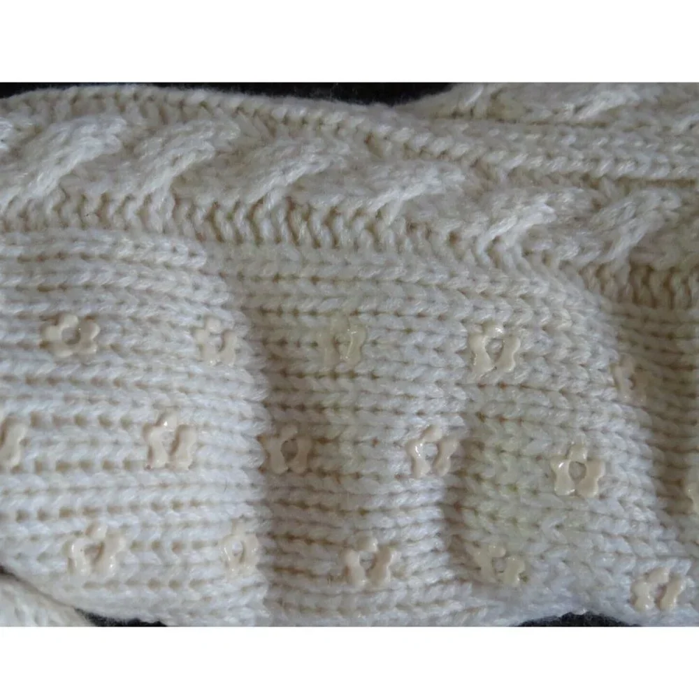4 Oak Lane Apparel Ivory Plush Cable Knit Slipper Socks, Size Small-Medium